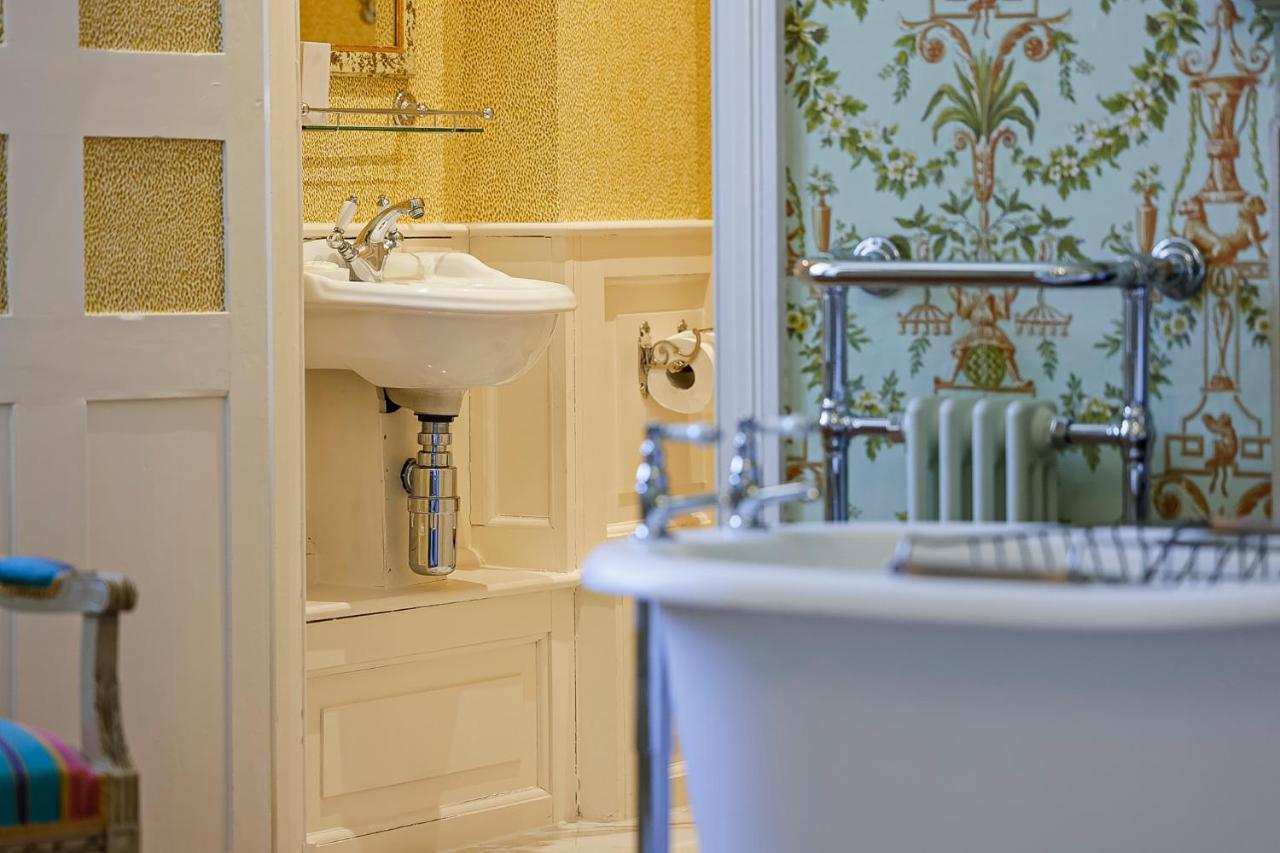 Gileston Manor Luxury B&B Barry Eksteriør billede